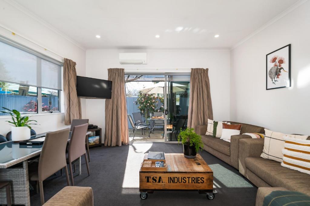 
Three Bedroom Family Apartment
