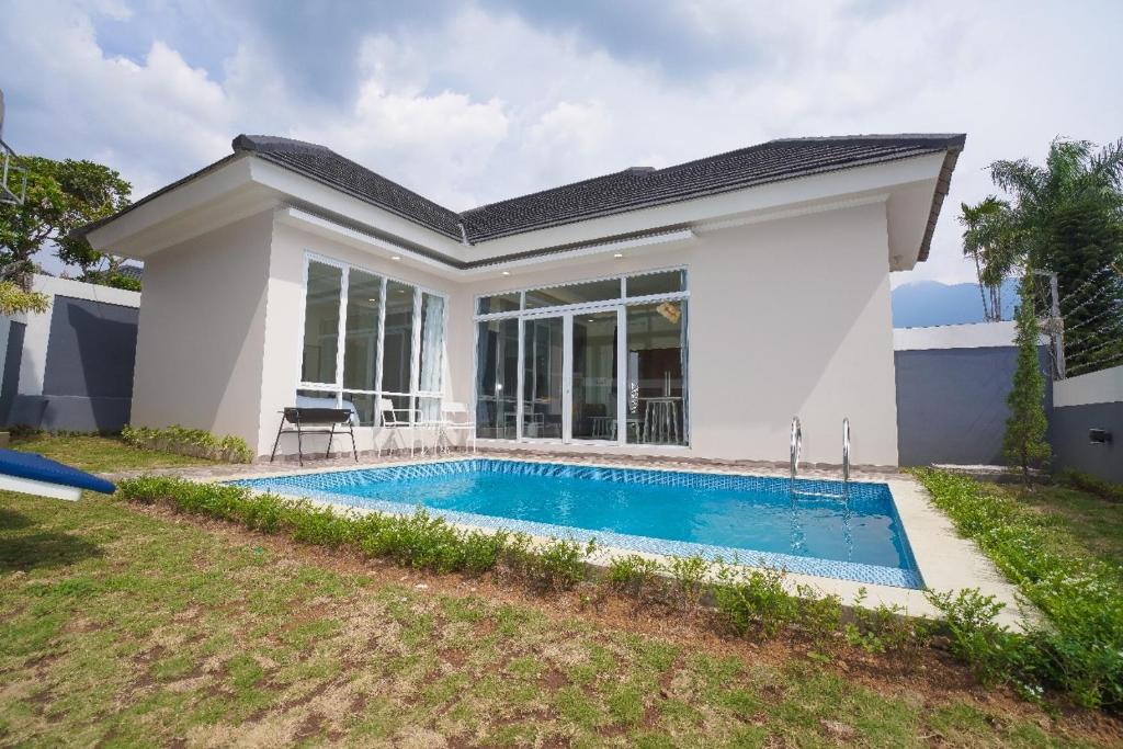 Marseillia Hills - One-Bedroom Villa