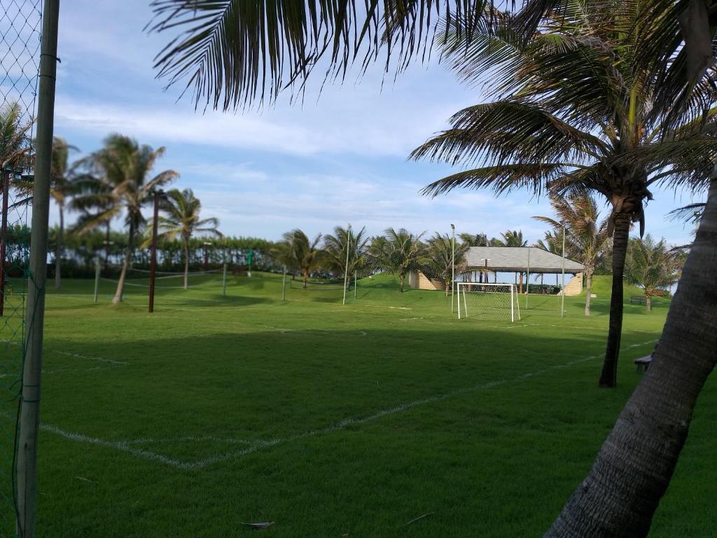  Apartamento em Condomínio Resort vizinho ao Beach Park