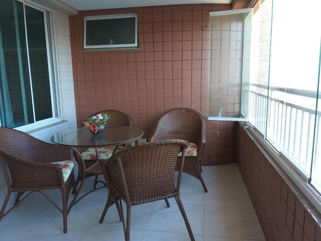  Apartamento em Condomínio Resort vizinho ao Beach Park
