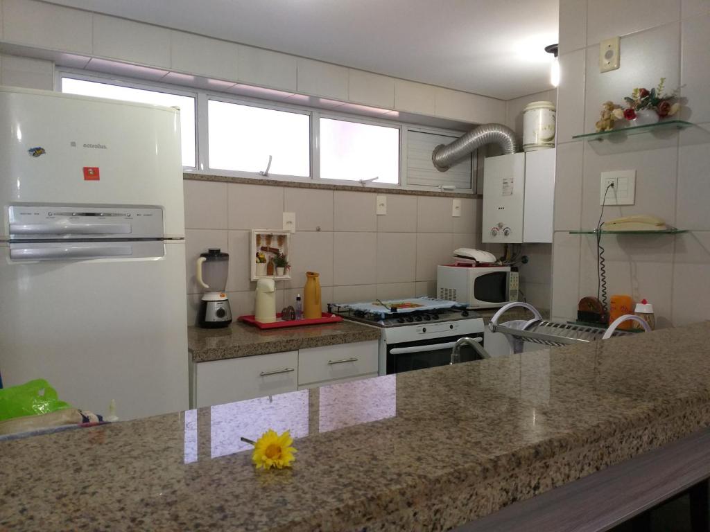  Apartamento em Condomínio Resort vizinho ao Beach Park