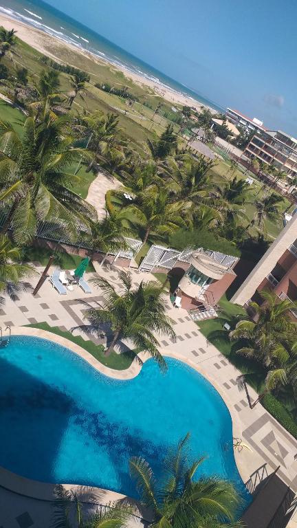  Apartamento em Condomínio Resort vizinho ao Beach Park