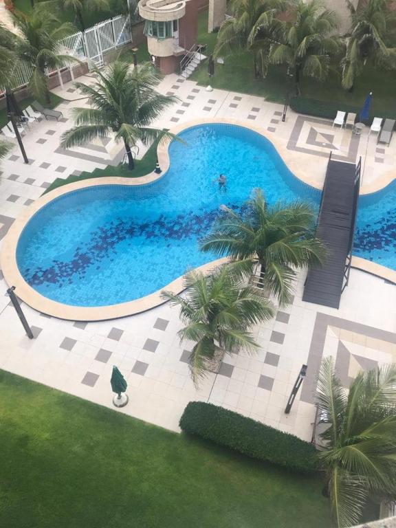  Apartamento em Condomínio Resort vizinho ao Beach Park