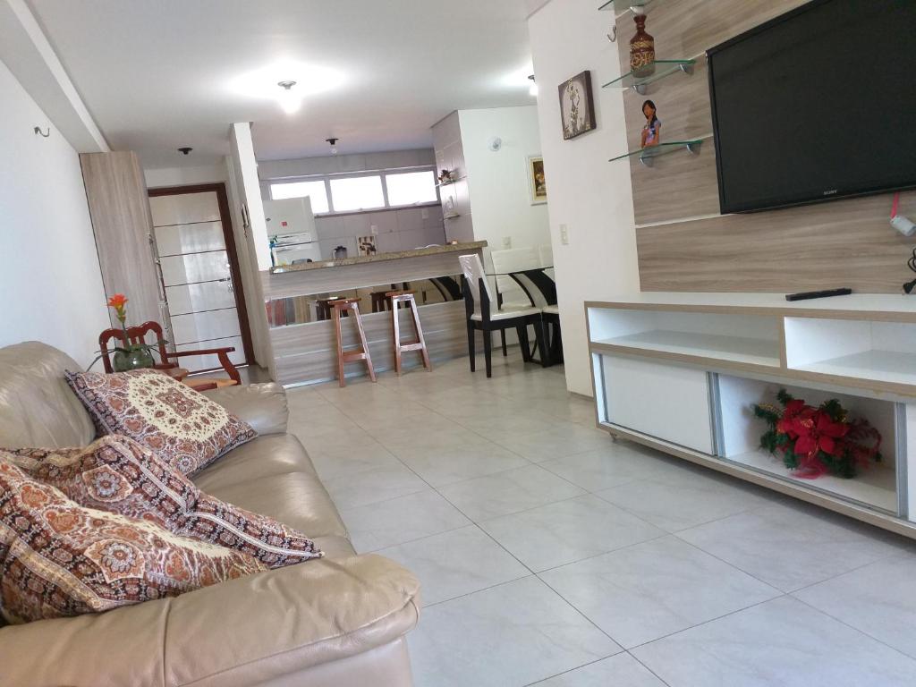  Apartamento em Condomínio Resort vizinho ao Beach Park