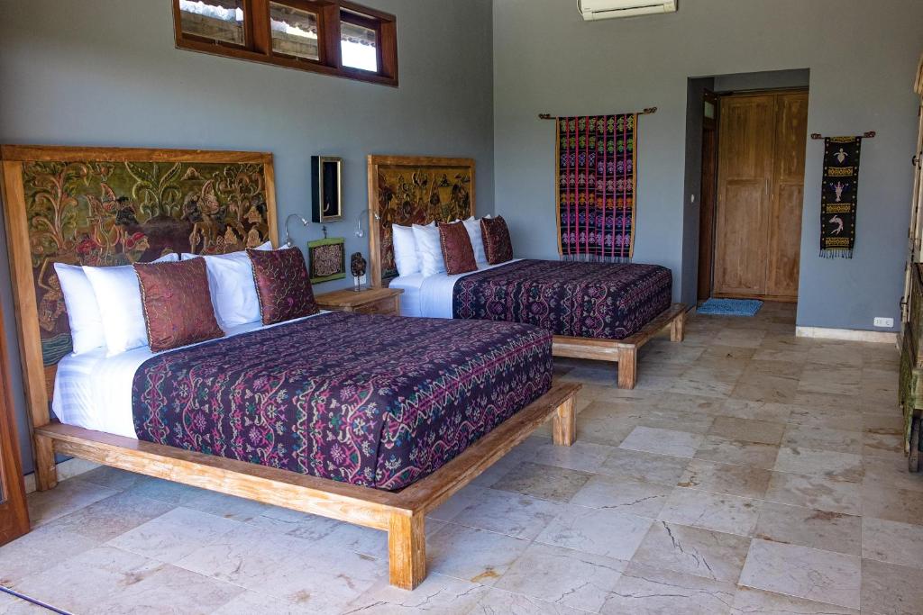 Luxury in Paradise Fabulous Staff at Lebah Villas Ubud Center - 17