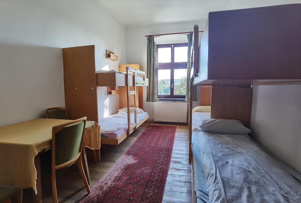 Postel nebo postele na pokoji v ubytování Jugendzentrum Seligstadt