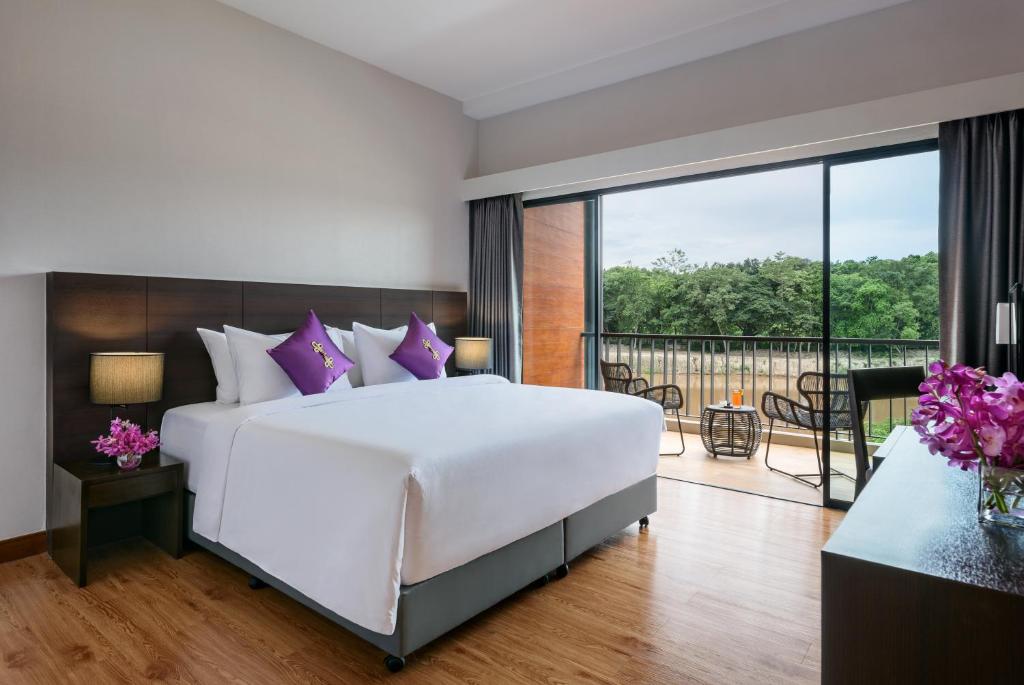 Chainarai Riverside - SHA Plus Certified - Resim 15