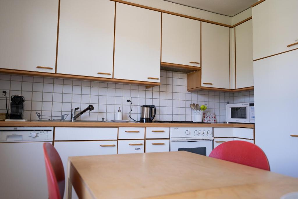 Kuchyň nebo kuchyňský kout v ubytování Gästehaus Sonne