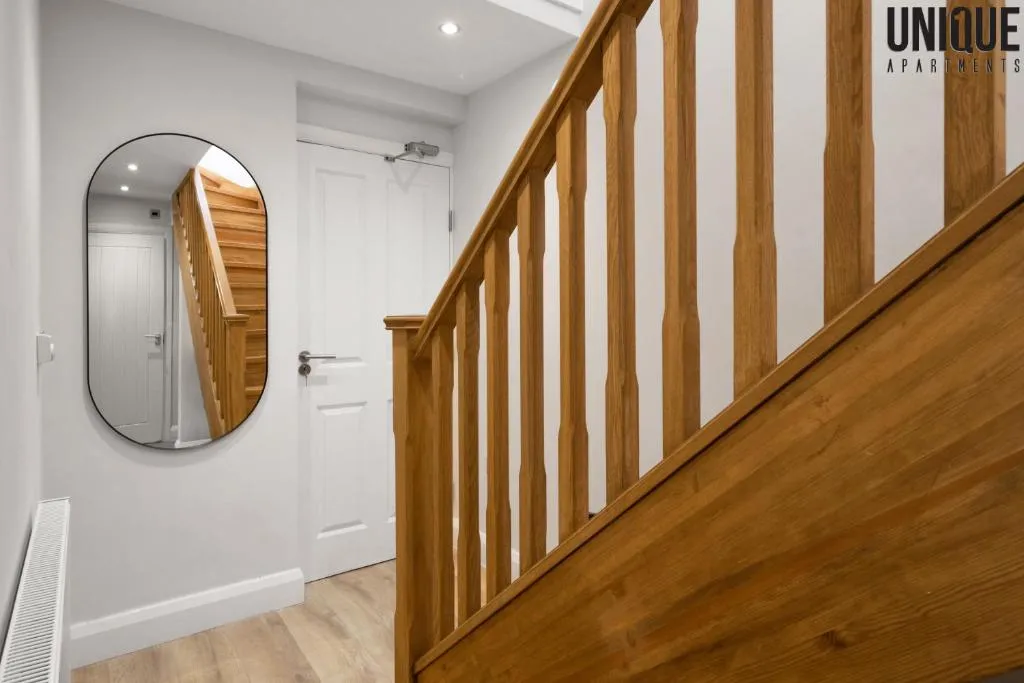 xDNU Modern 2 Bedroom Apartment Close to Town Centre, Reading, Marea Britanie