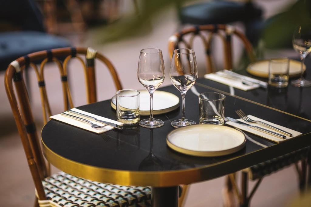 Nápoje v ubytování PLEY Hotel
