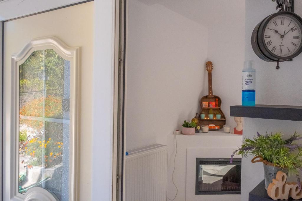 Kuchyň nebo kuchyňský kout v ubytování Remvi GUEST HOUSE