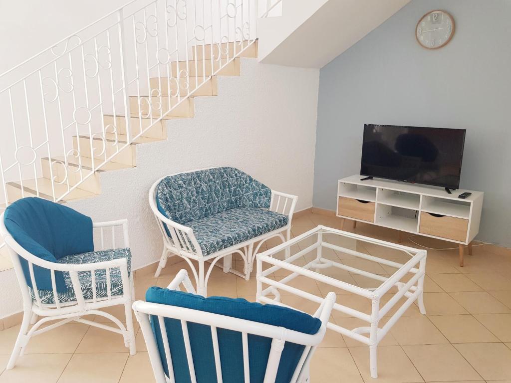 La Perla Holiday Apartments - 1