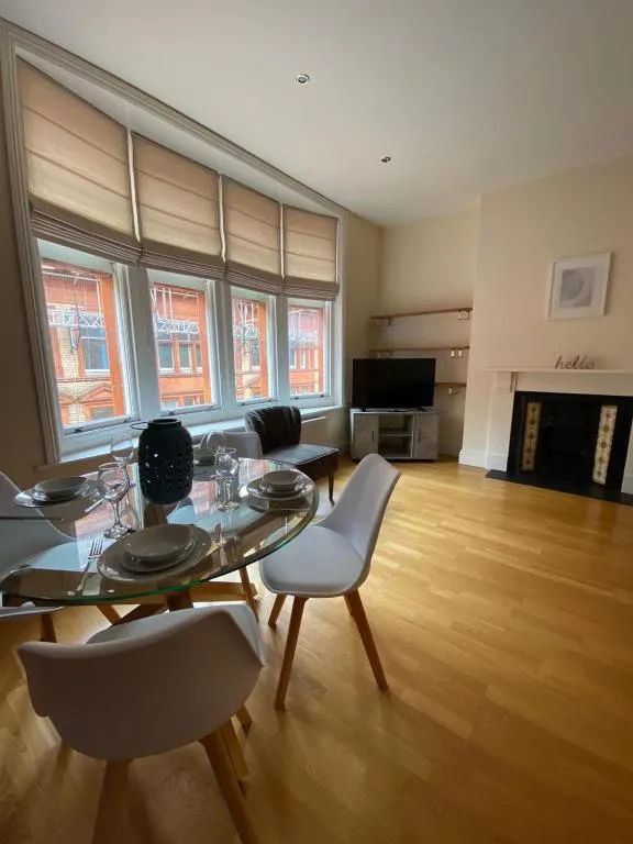 Central Location - 2 Bedroom Apartment, Reading, Marea Britanie