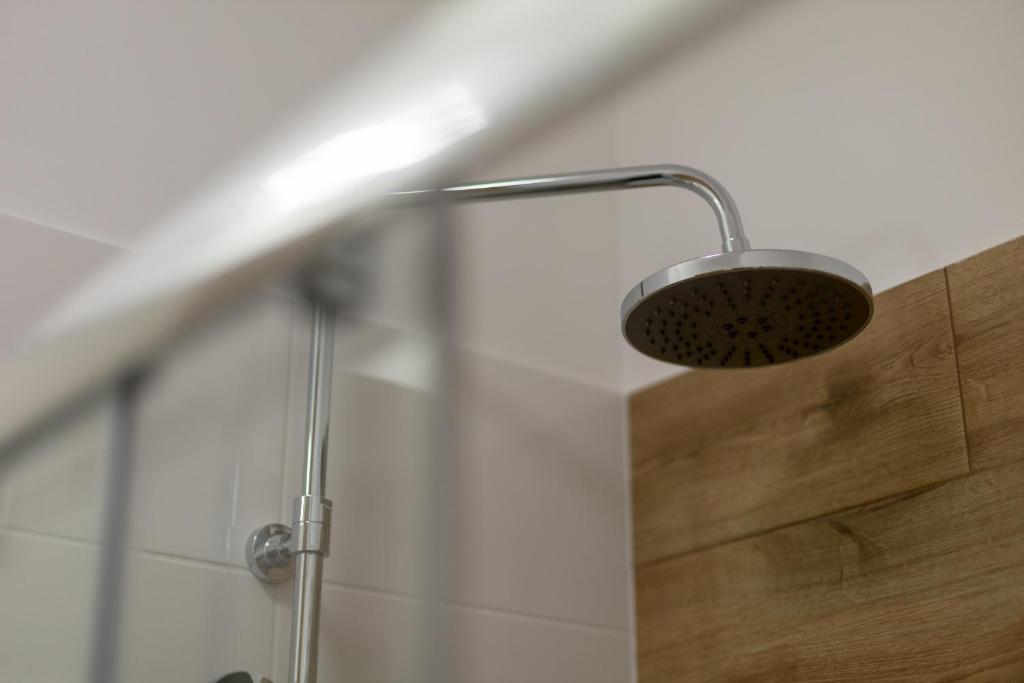 Kúpeľňa v ubytovaní Wola Chic Silver Studio