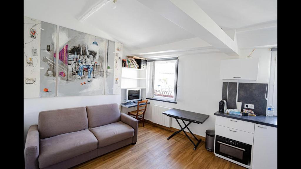 Charmant studio en plein cœur de Saint-Michel