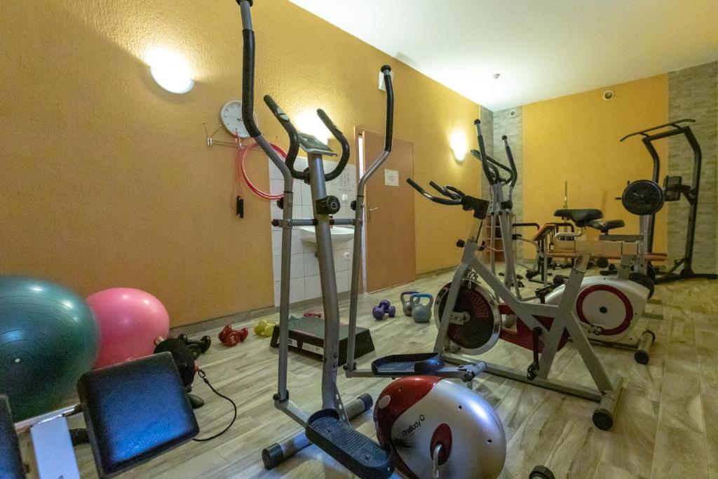 Centrum fitness w obiekcie Hotel Vital