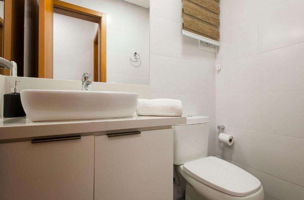 CASA DE PEDRA 308D - 1 SUÍTE EM CONDOMÍNIO COM INFRA COMPLETA!  CASA DE PEDRA 308D - 1 SUÍTE EM CONDOMÍNIO COM INFRA COMPLETA!