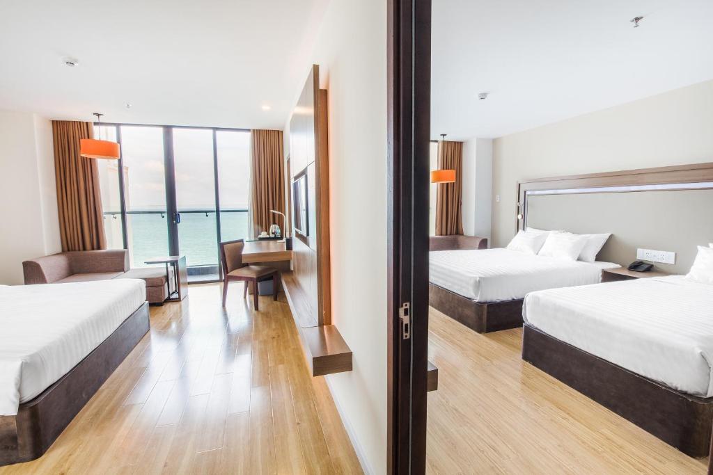 Suite Gia Đình Có Ban Công
