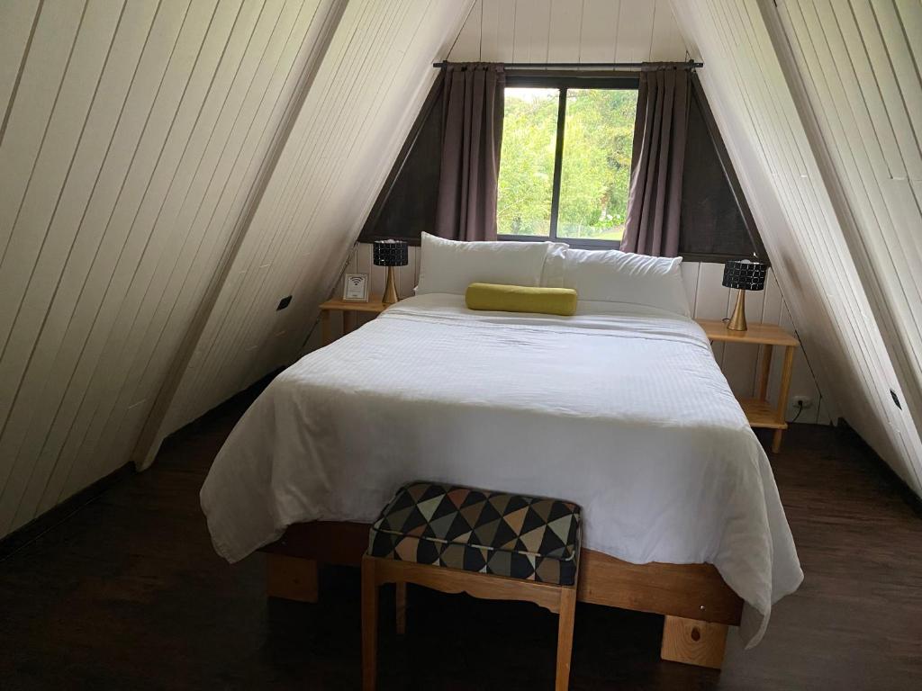Postel nebo postele na pokoji v ubytování Villa Calas