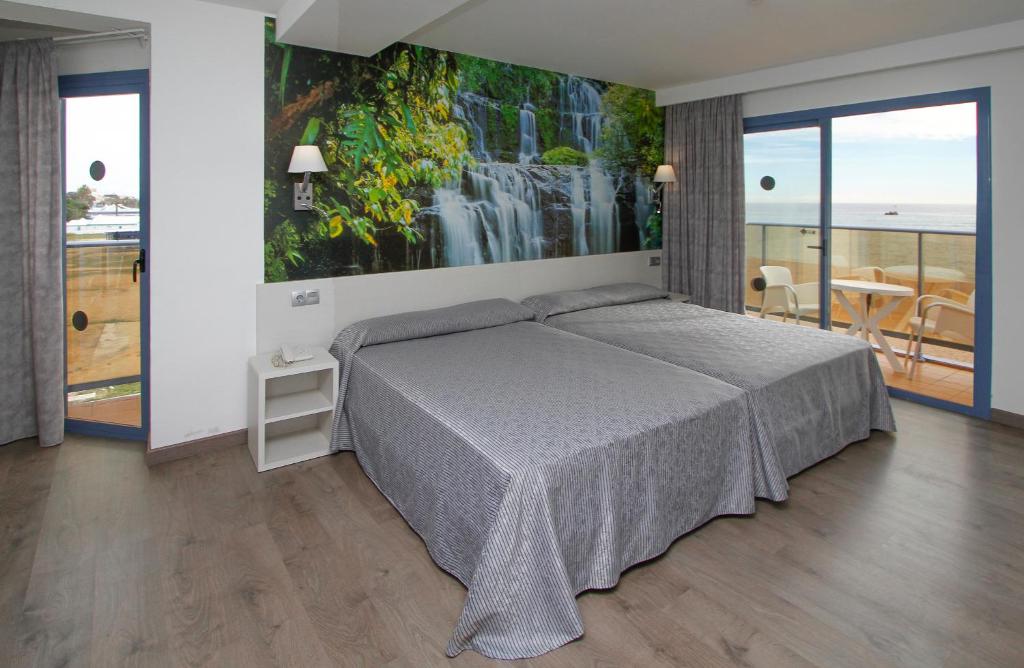 Postel nebo postele na pokoji v ubytování Hotel Amaraigua – All Inclusive – Adults Only