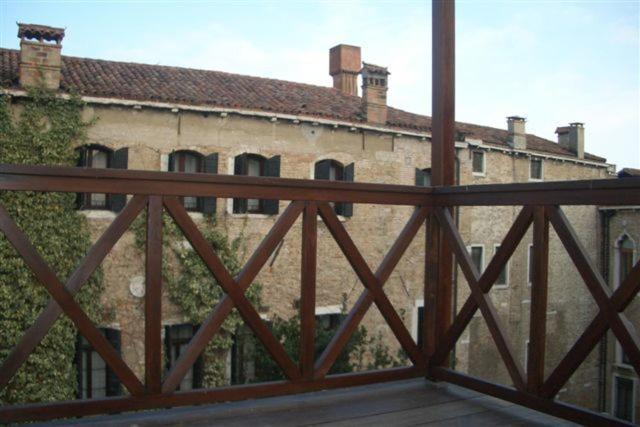 Galeriebild der Unterkunft Salmaso Apartments in Venedig