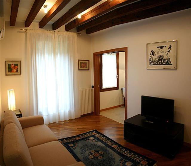 Ein Sitzbereich in der Unterkunft Salmaso Apartments