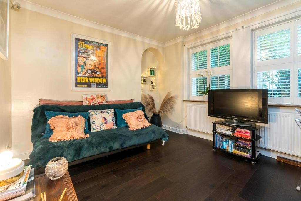 NEW Fantastic 1BD Crystal Palace Flat in London