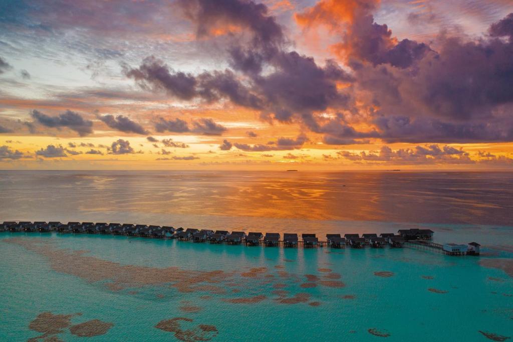 Los 10 Mejores resorts con bungalows sobre agua en las Maldivas 2