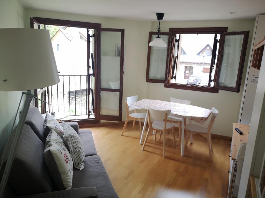 A seating area at Apartamentos Aguas Limpias