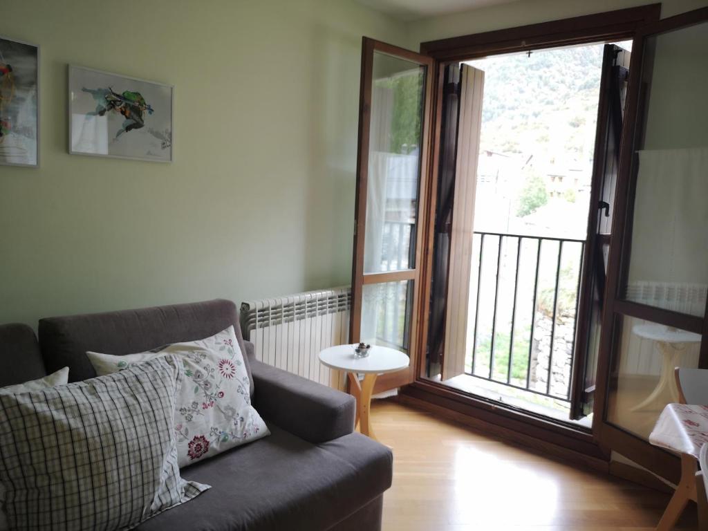 A seating area at Apartamentos Aguas Limpias