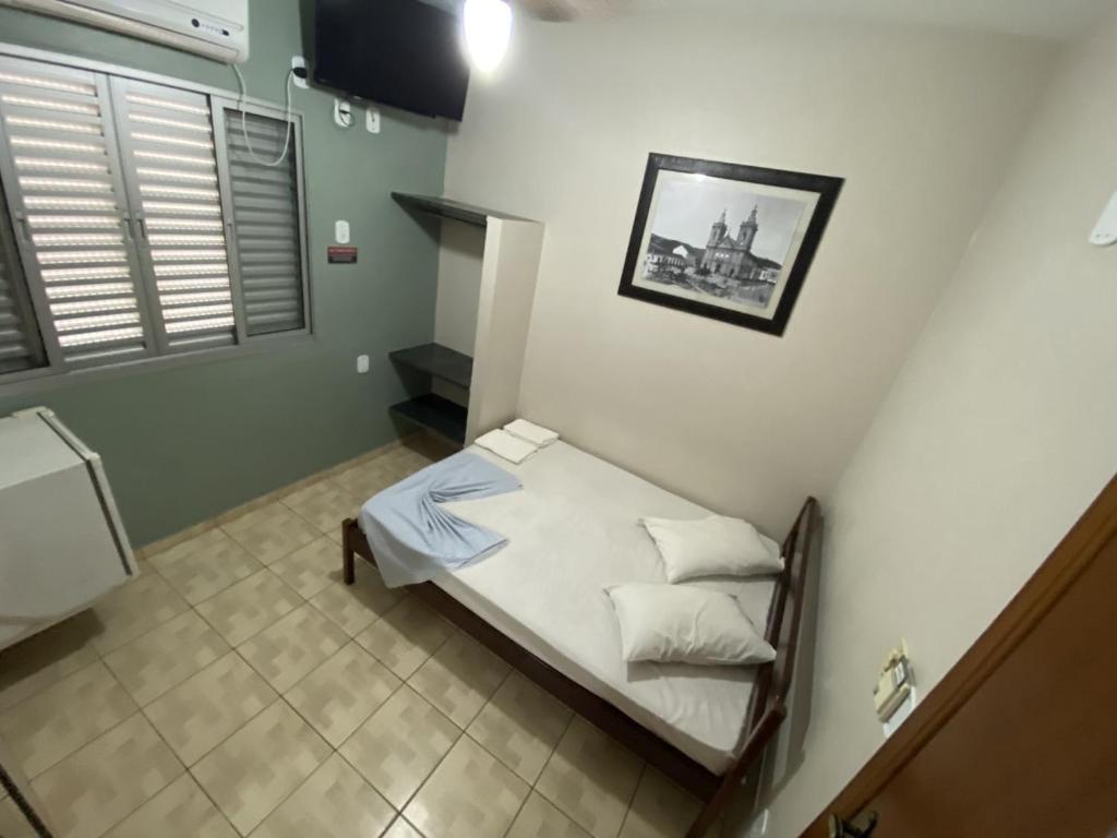  Colina Park Hotel