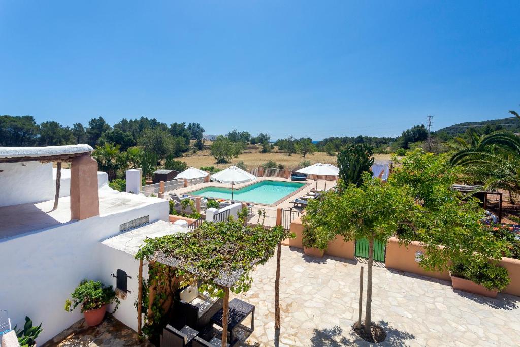 CANA MARINA, Santa Eularia des Riu – Updated 2022 Prices