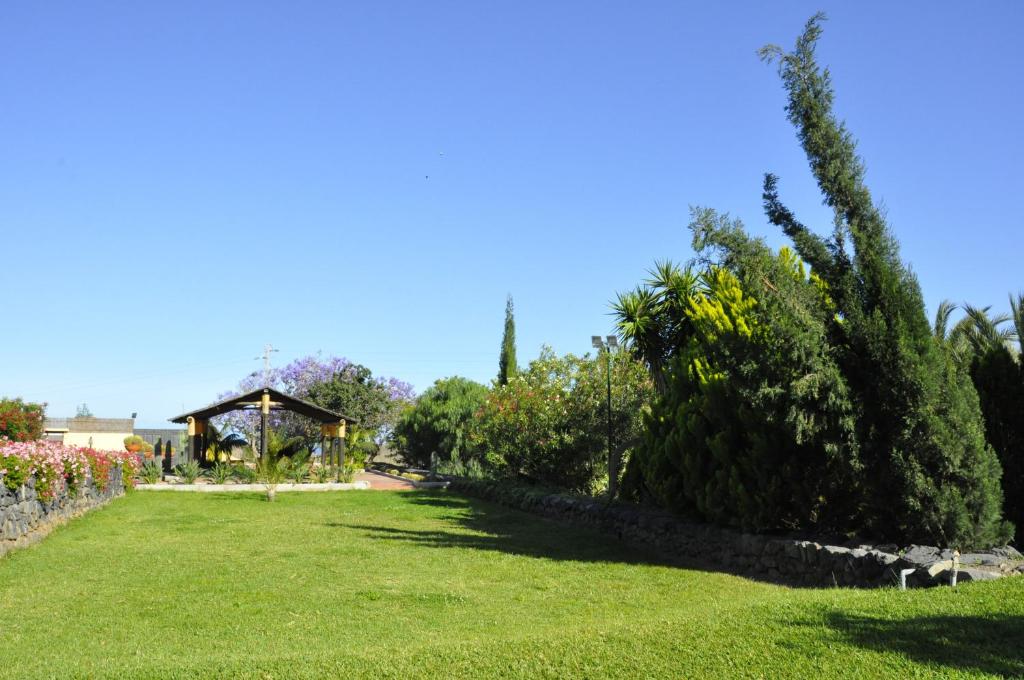 Vonkajšia záhrada v ubytovaní Hotel Rural Finca Salamanca