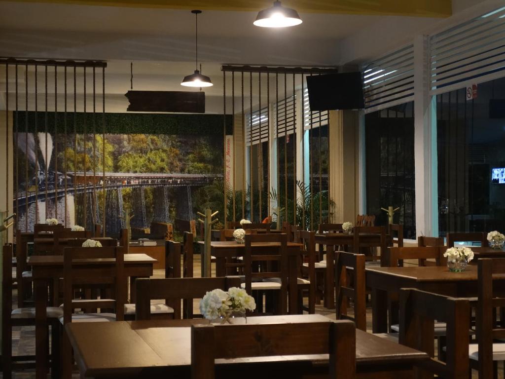 Restaurace v ubytování Hotel Las Vias