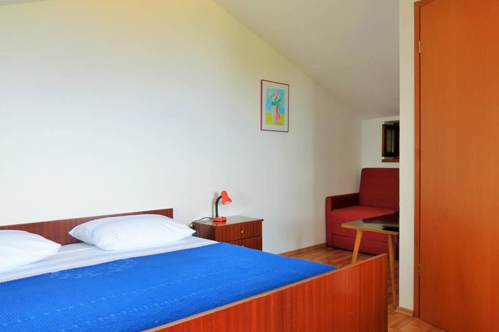 Postel nebo postele na pokoji v ubytování Vacation home Marinići