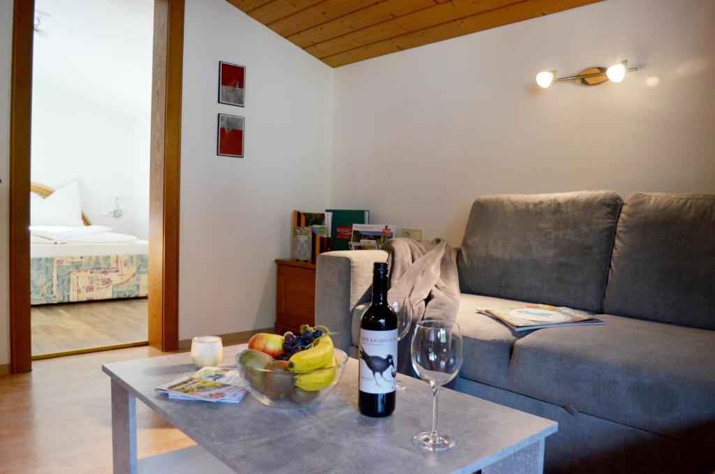 Posedenie v ubytovaní Haus Hofer