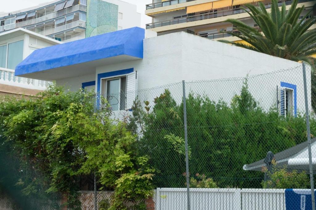 Booking.com: Villa frente al puerto deportivo , La Pobla de ...