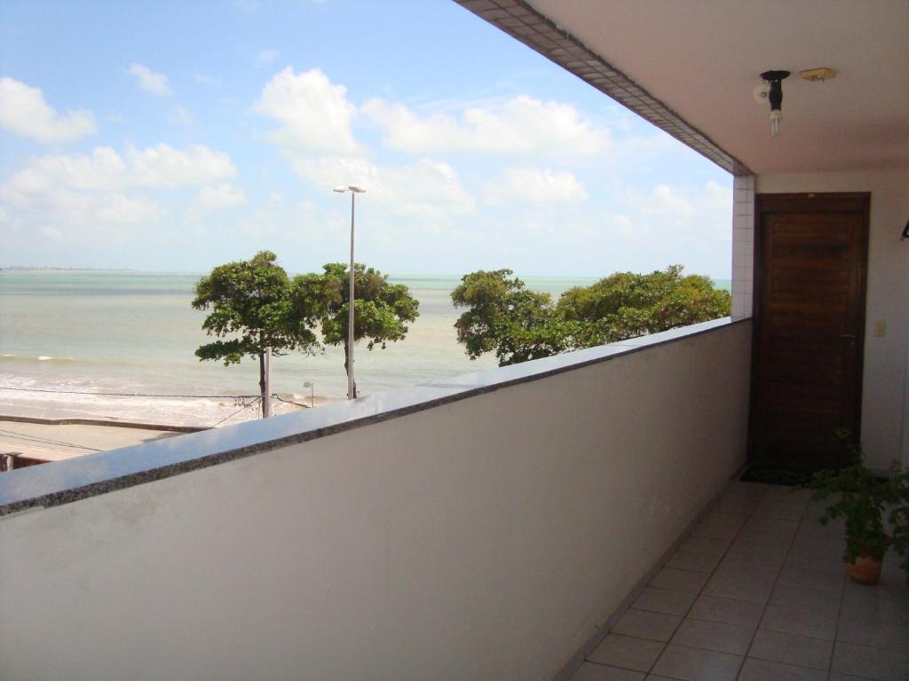  Portugal Flat