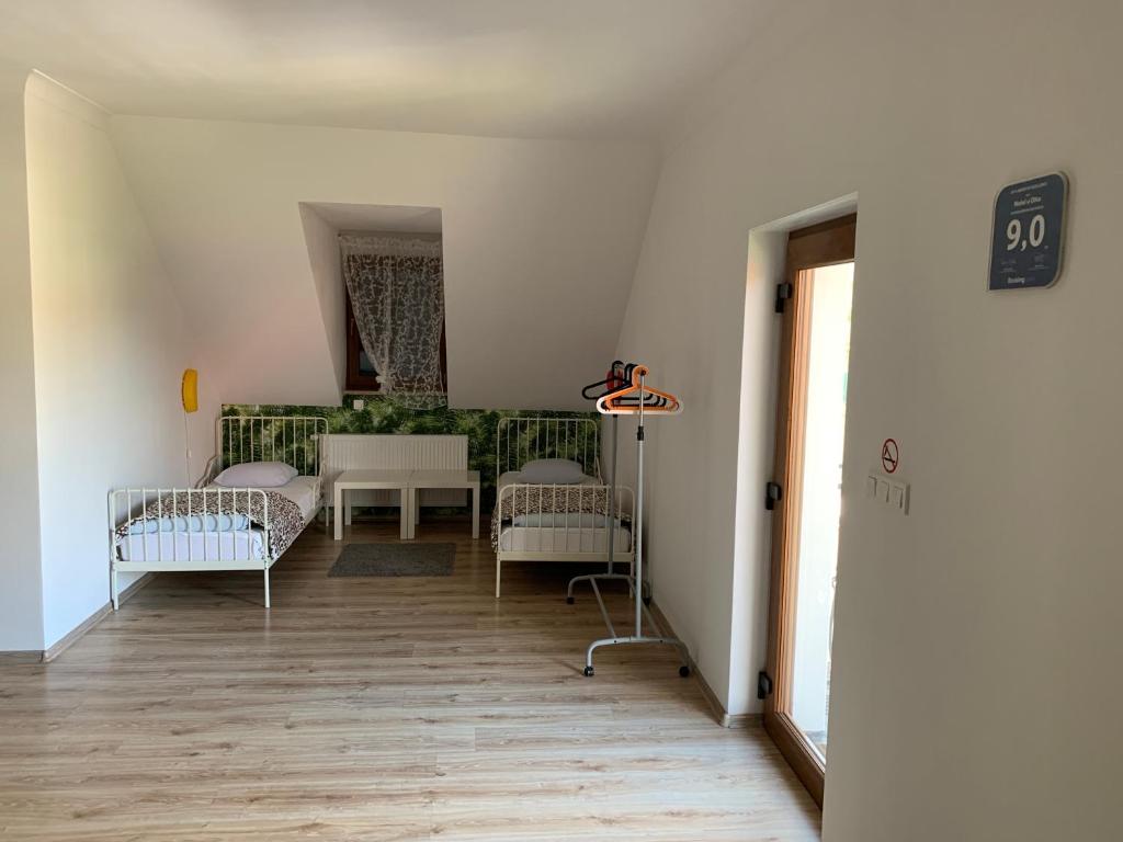 Część wypoczynkowa w obiekcie Motel u Olka Boczów