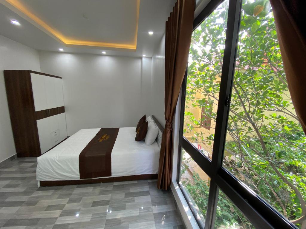 Trường Sinh Hotel - Superior Double Room
