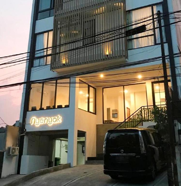 Budova, kde se hotel nachází