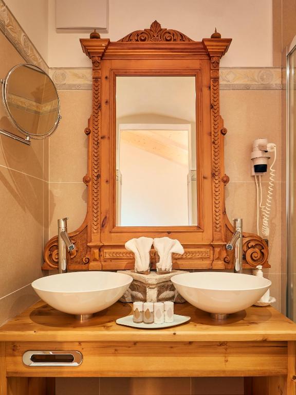 Koupelna v ubytování Hotel Al Sonnenhof