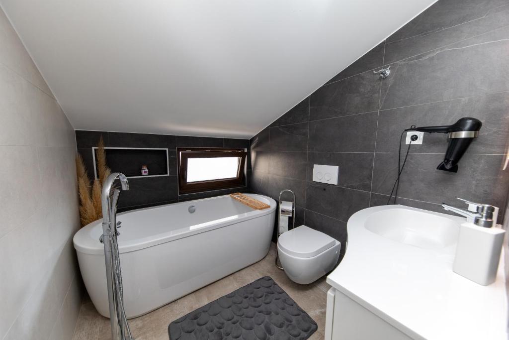 Koupelna v ubytování Apartman Gulin
