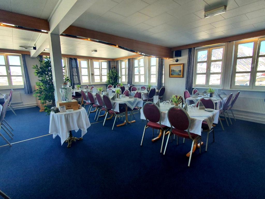 Restaurace v ubytování Hotel Kulusuk