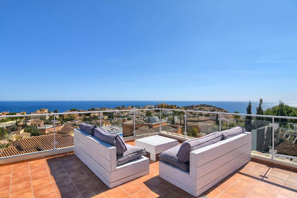 Villa la perla Moraira in Cumbre del sol Benitachell ...