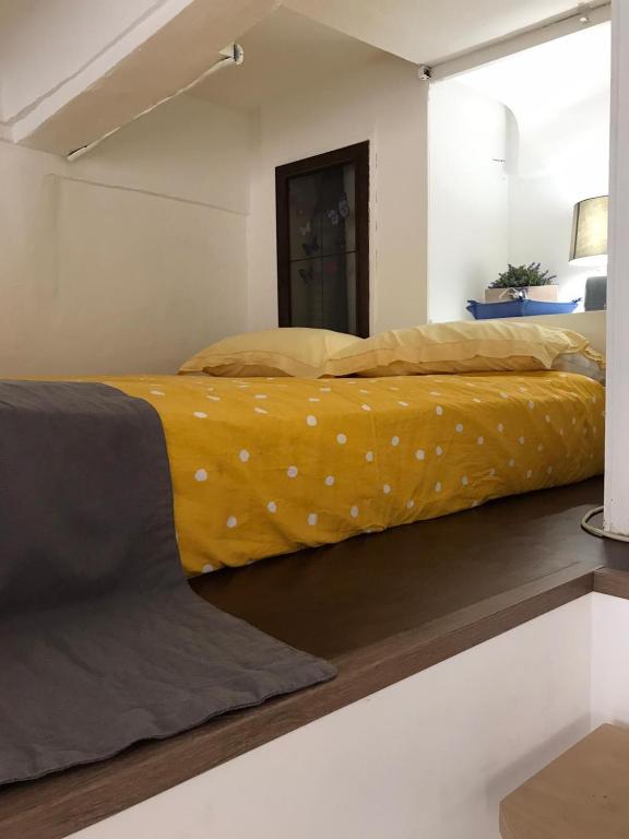 Un ou plusieurs lits dans un hébergement de l&#39;établissement Cosy apartment Vieil Antibes