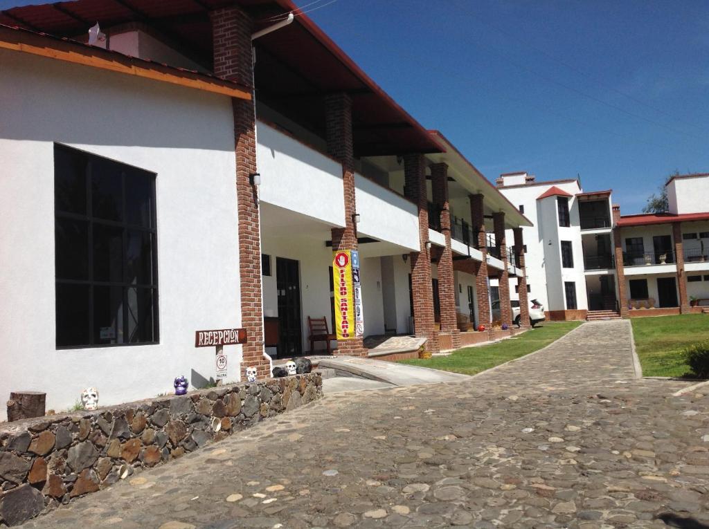 Budova, kde se hotel nachází