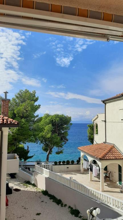 Apartman Magdalena Galileo sa pogledom na more i plazu