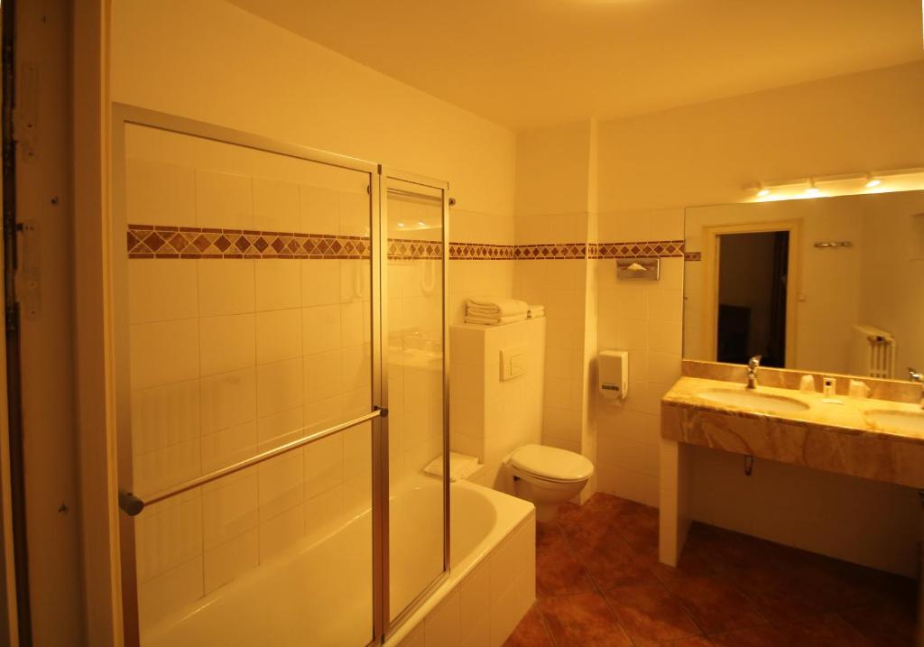 Hostellerie Le Beffroi - Habitación Triple