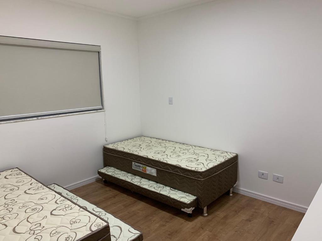  Apartamento com 2 Quartos no Centro Poços de Caldas perto de tudo!